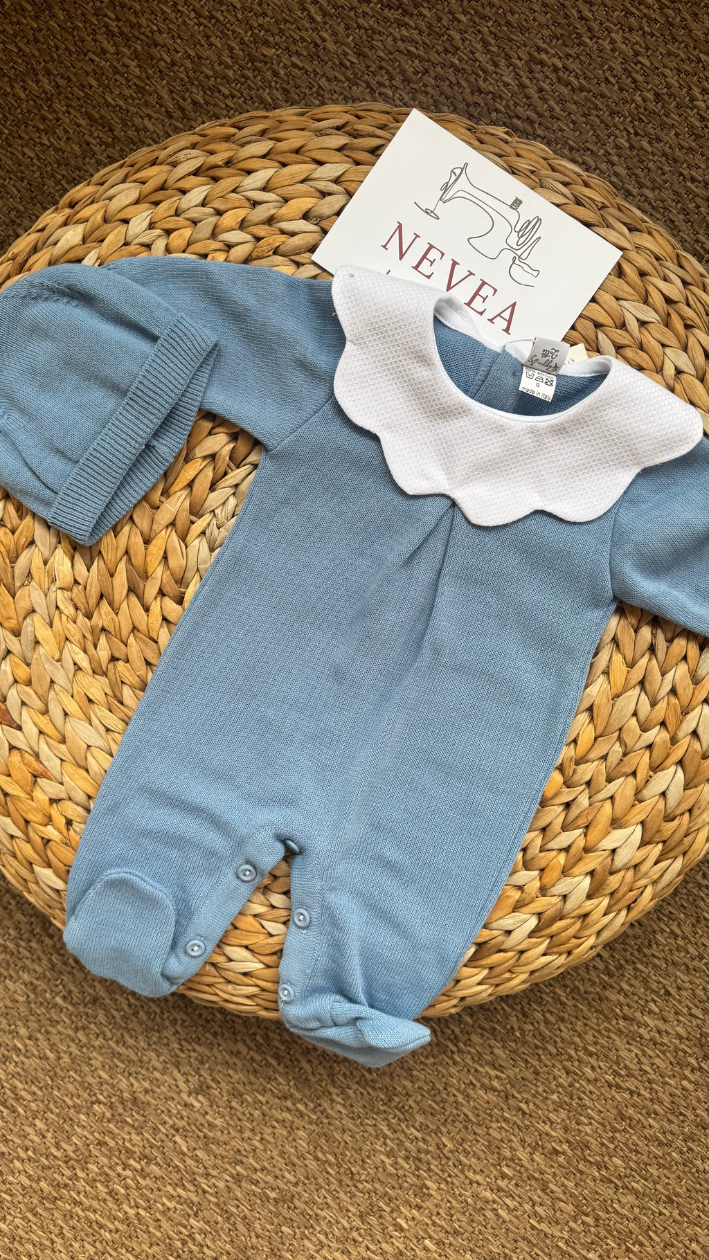 Tutina lana con colletto bianco personalizzabile