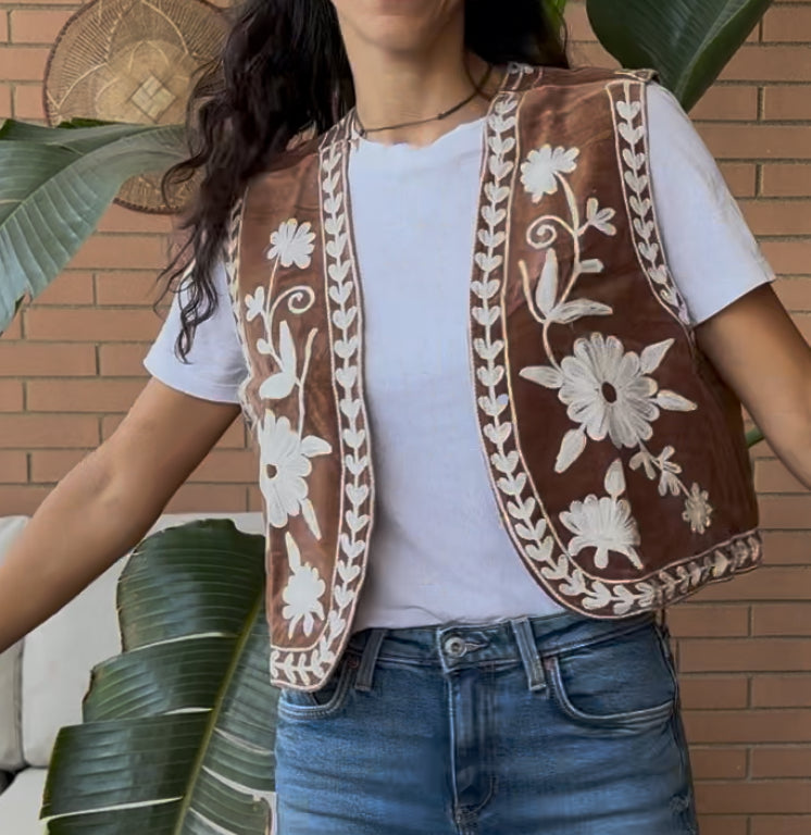 Gilet ricamato